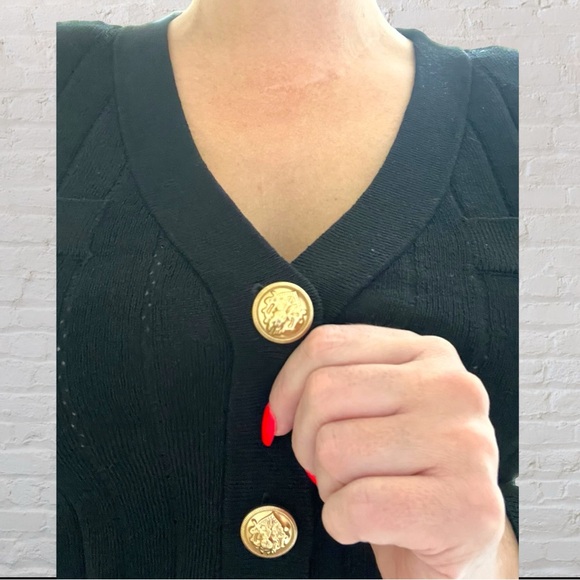 Gemma & Jane Women’s cardigan with gold buttons - Picture 2 of 6
